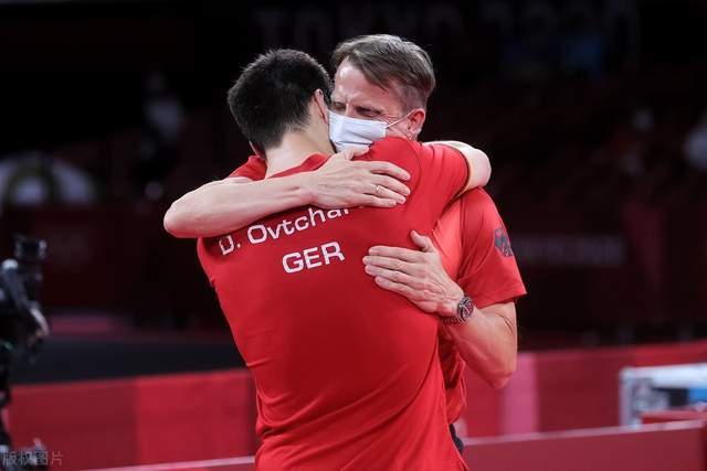 波特：帕奎塔能够挺过来很不容易；他在西汉姆联很开心